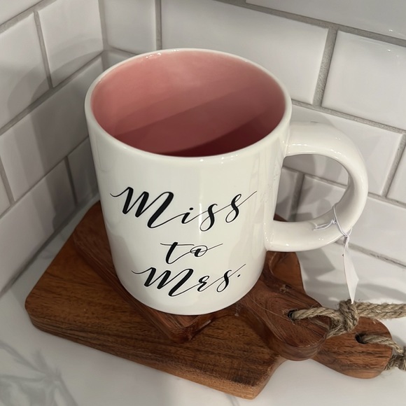 Cute Miss. To Mrs.. MUG! - Picture 7 of 11